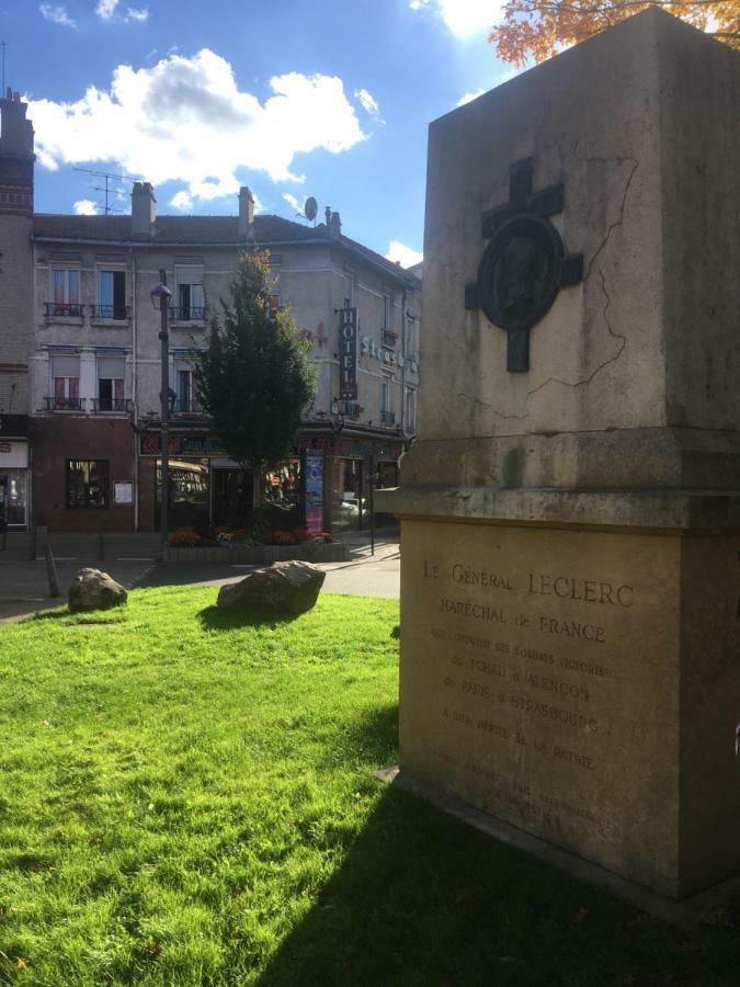 Hotel De Strasbourg Aulnay-sous-Bois Exterior foto